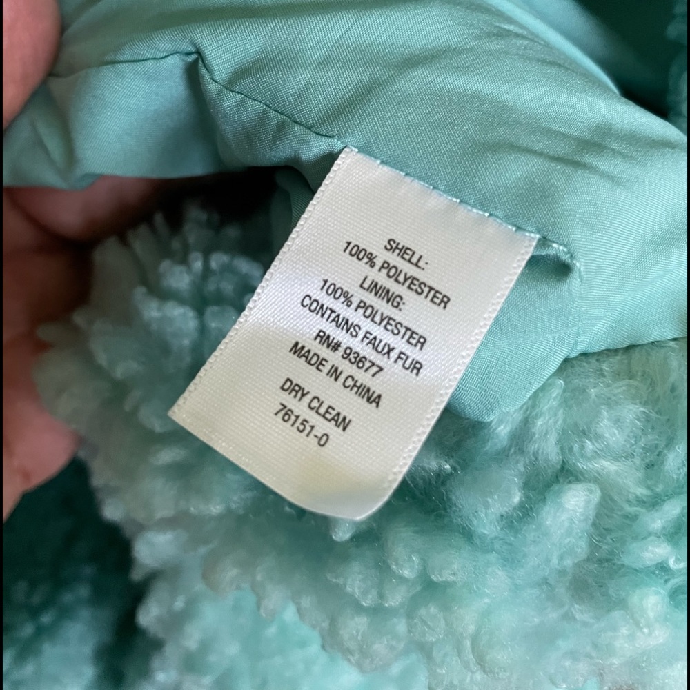 Jade Coat - Picture 9 of 14
